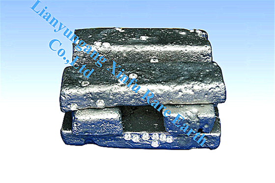 China Lanthanum Metal, rare earth Metal, a soft, malleable, silvery gray metal and easily be oxi supplier